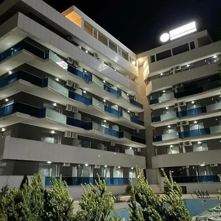 Imperial Luxury Mamaia Nord 아파트