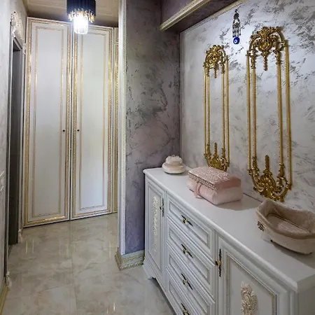 Imperial Luxury Mamaia Nord *